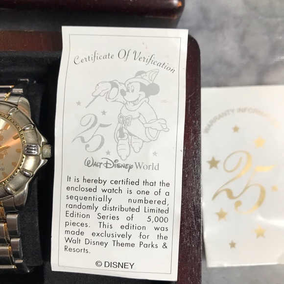 Walt Disney World 25 year watch - Picture 2 of 4